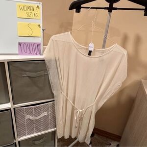 Foschini Women's Size S Sheer Cream Tunic